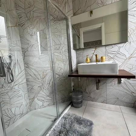 Bella 'mbriana شقة نابولي