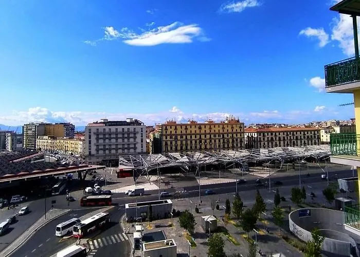 Bella 'mbriana Naples