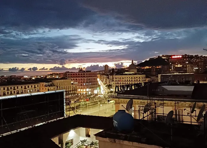 Bella 'mbriana Naples