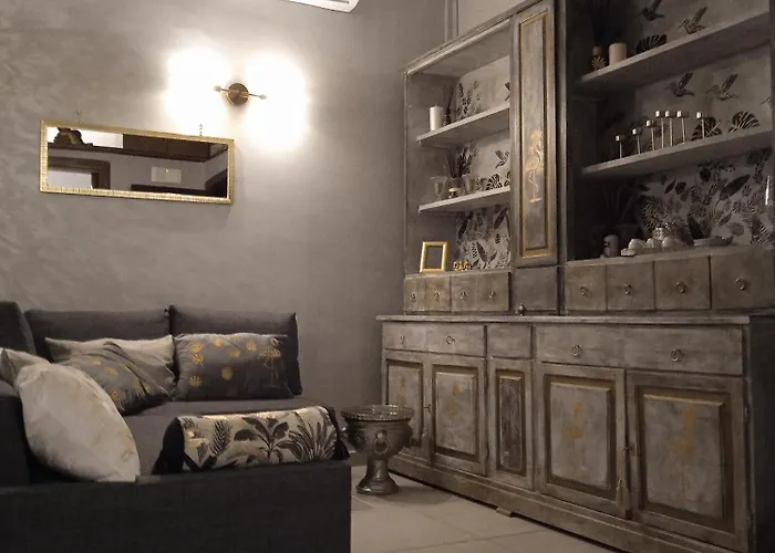 Bella 'mbriana Apartment Naples