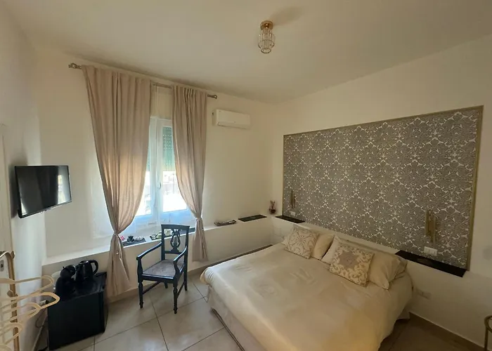 Bella 'mbriana Naples